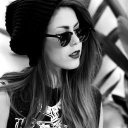 Twitter da page : Dr3amer L4nd ((: