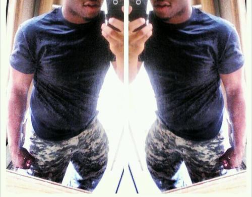 basegodstroke's profile picture. I love ya'll, all of you. Even you, you son of a bitch. #TeamSinger #TeamScorpio - ♏