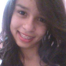 Que nossos sonhos não sejam, o que ficou por viver ...
Libriana, 17, Futura Fisioterapeuta, amante da vida , Deus ❤