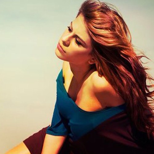 EmmzMalik001's profile picture. Im Me. Last worked: yo boyfriends bed. Fan of: 1D & Pua magasiva