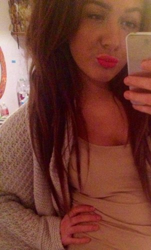 farah213mkl's profile picture. 