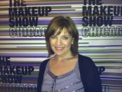 rebecca_maalouf's profile picture. Makeup Geek & not so perfect wife and mom of 3. Forever striving to create a more beautiful and joyful alternate reality.