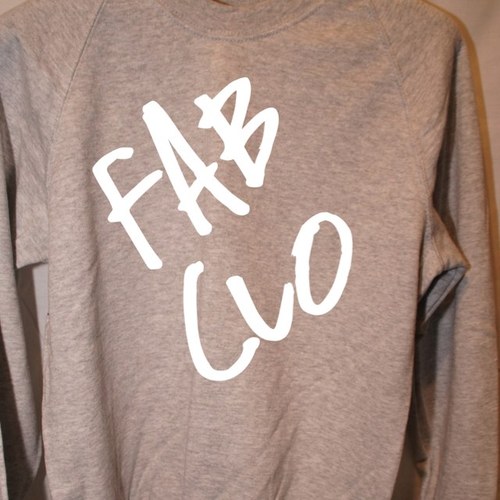 http://t.co/HudYuIa2qI Creating Hoodies, sweats, tees & vests plus Snap Back Hats & beanies! London based!!!