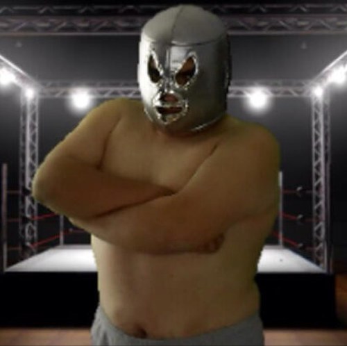 SantorialMx's profile picture. Retirado, acabado y con unos kilitos demás, El Santo recuerda sus películas con nostalgia, aunque no siempre las recuerda al 100%

Creado por @thefilmrenegado