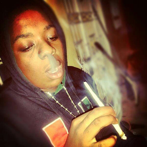 Ma life is a open book so come on and let's read yall gotta have hella street intelligence cause am all about the hustle bang bang #jacirocboyz