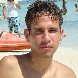 soy un chico divertido me gusta la disco el cine  todo lo interesante..... y me gusta conocer personas de todas parte del mundo ¡ hola a todossssssssss