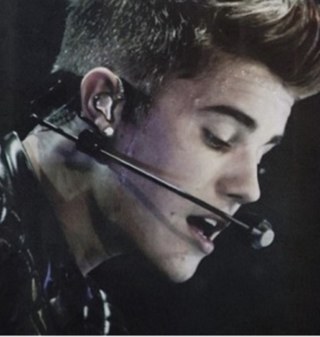 E enquanto o nosso abraço não acontece, eu fico aqui imaginando... E tenho mais certeza de que é isso o que eu quero. Te amo @justinbieber