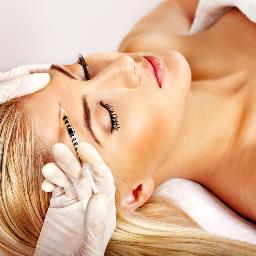 Wrinkle Reducing Injections Thread Vein Removal Chemical Peel Vampire Facelift Prescribing ServicesTeaching Doctors Dentists &Nurses
http://t.co/zOGkWpFdSb