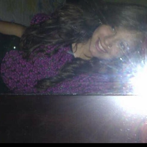 VeronicaVMolina's profile picture. Smile! :) ~ 12 ~ Directioner, Mixer, Belieber, Smiler, Lovatic, Selenatic, Rusher, Jepsenator, Sheerio ~ Sonrie hoy, tal vez mañana te falten dientes.