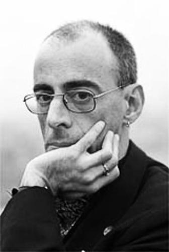 Apaixonada pelas frases de Caio Fernando.