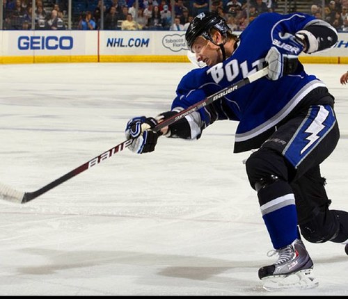 We tweet to all the beauties sniping J bar daily