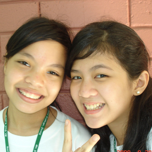 FREAZEshow's profile picture. We watch videos in youtube, and we make some too :'