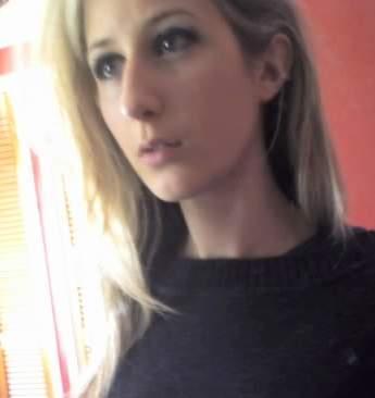 ShirleyBowman17's profile picture. My old pictures here - http://t.co/kVKscO1TAZ (must register to prove you are over 18)