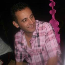 Viver!!!! E não ter a vergonha de ser feliz.... Canta e cantar e cantar a beleza de ser um eterno aprendiz...
http://t.co/FECSaJCmYT
http://t.co/vSLCK8KTOr