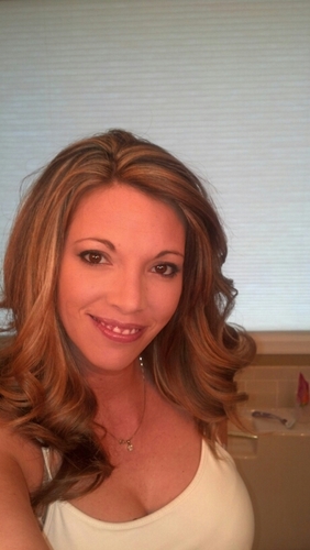 I am a Mother of 2, a wife and a business owner. I am trying to juggle all these things and still feel good about myself when I go to bed at night.