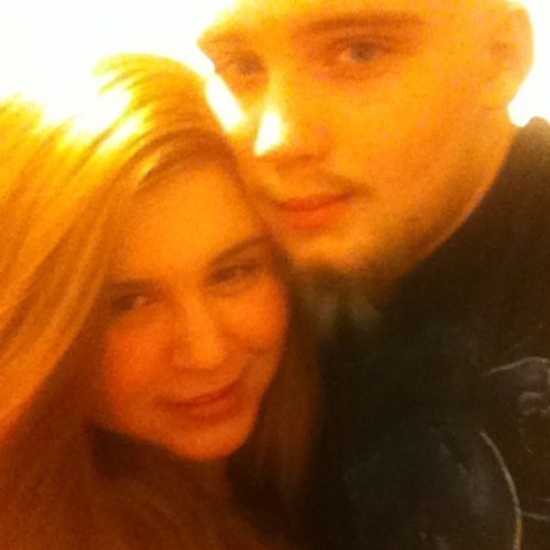 heyheyitsemlay's profile picture. hey its emlay im here for yo plesurang