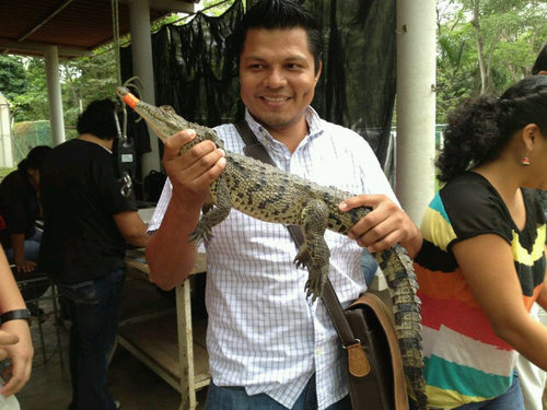 rikipavon's profile picture. Me gusta salir con mis amigos d antro ir al cien m considero simpatiko super buena onda