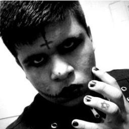 murderispassio1's profile picture. My name is elias but just call me Star i love moshing i like black and purple ima metal head and goth and skater and punk and raver and a scene kid im bi c: