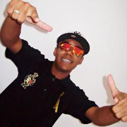 CURTA: http://t.co/twr7VE2adr / MSN: mc-coti-bh@hotmail.com / FACEBOOK: http://t.co/h2ChzAXmjB