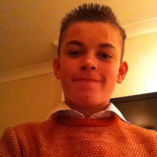 lewiswinno_2000's profile picture. Hey , im lewis , i love football ,music and girls, follow me and ill follow you back #AVFC