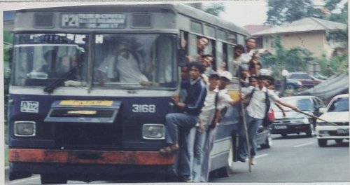 sebuah aliansi pelajar yg dikenal BDL/BOEDAYA ( boedoet 145.10. , dayax 21.102 , laoet blok m all ) kami tenar di selatan djakarta.