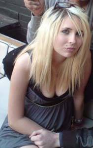 karenjackson4's profile picture. Please Read This I need Desperate Advise !!!!!: I was 15 years old when I started going for tutions. In this one..http://t.co/NMyWiQ6MgC