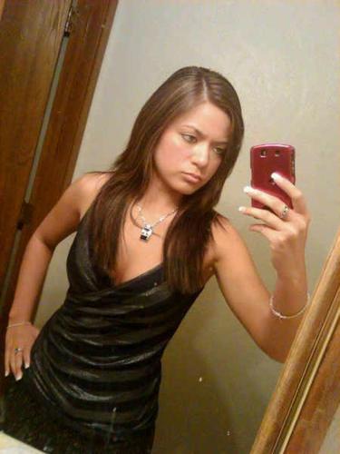 My old pictures here - http://t.co/r161iVS0zj (must register to prove you are over 18)