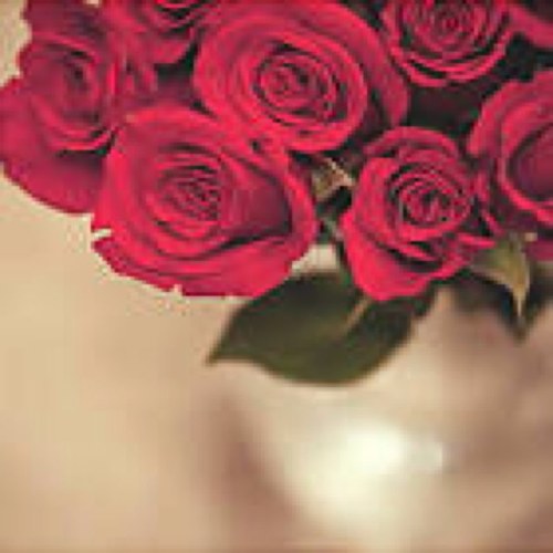 كاتبه مُميزه لآ اقتبس الحَرف