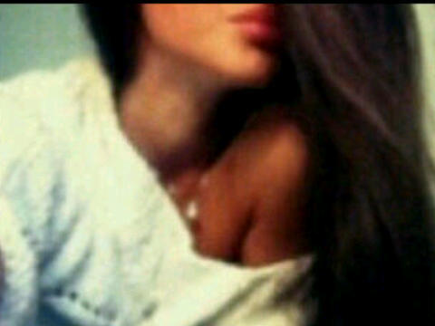 latifa046's profile picture. 