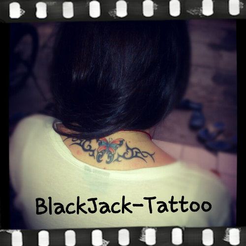 I love photography, art, and tattoo \^^/ if ur not like me and my tweets,, u can unfoll me..