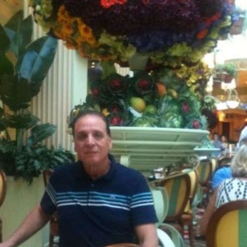 anass747's profile picture. 