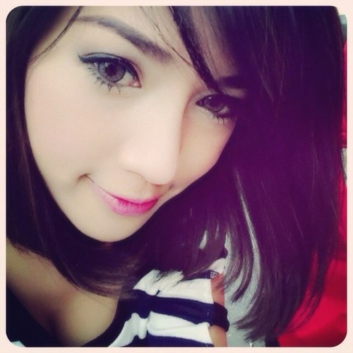 Maky_Jung's profile picture. ความรู้สึก ดีๆ  ถ้ามัน หมดไป  ยากนะ ถ้าจะกลับมา เริ่มต้นใหม่   และยาก กว่าอะไร  คือการที่จะทำให้ มันเป็น  เหมือนเดิม!!!