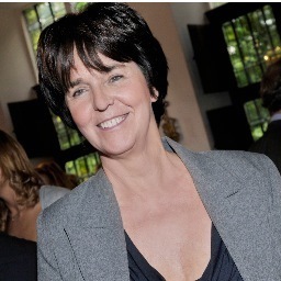 Passionate about communication and business coach but prefer to name me “yoursparringpartner”