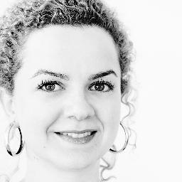 alexacasprov's profile picture. I’m interested in digital marketing and advertising, so that’s pretty much what I tweet about too!