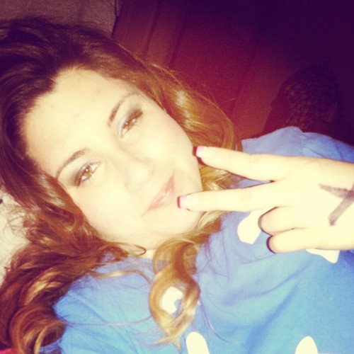 no no drama no bs no worries im more then just a pretty face and dont let my hieght or peraonality fool ya!