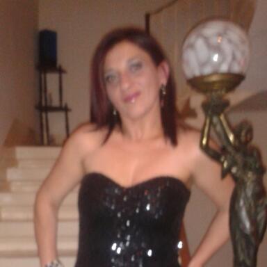 Mariella_1974's profile picture. Hi,I`m Mariella!I love music and fashion!80s music never dies!Proud mummy of @Yasmin_Rickards !xx