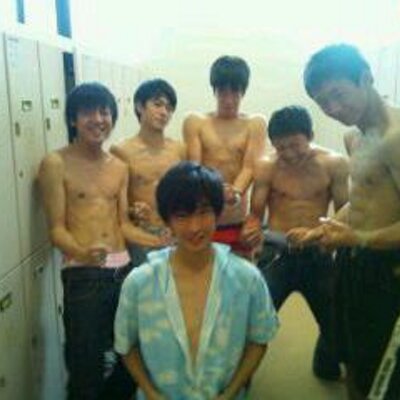 山田 陽 Ar Twitter 16cr 糸井肩幅やばすぎ 水泳選手ですか