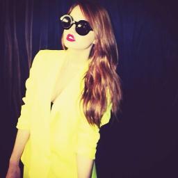 Hi! I'm a huge Deboralien, and I love @TheDebbyRyan!!! Debby followed me on 17/10/12!!! :D My desire is meet Debby Ryan!!! 3