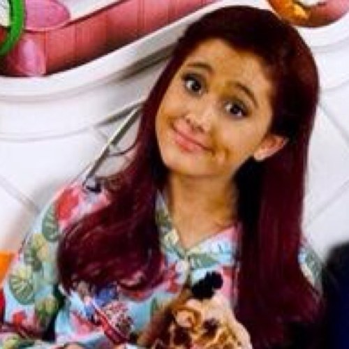 CatValentineHey's profile picture. Hey I'm Cat, I go to Hollywood Arts and my brother is a little weird, I also have a purple giraffe...wait, are giraffes supposed to be purple?...❤ {Role play}