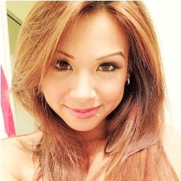 Just an Average New York City Girl Tweeting My Life Away ;) Just Follow Me