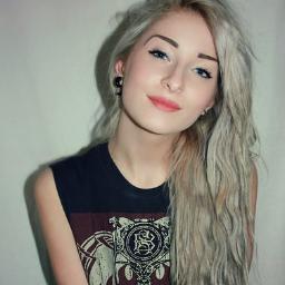 lol_Lerka_kisse's profile picture. Всему свое время.