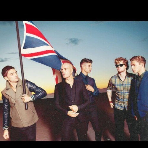 THE WANTED ARE THE BEST BAND EVER THEY HAVE AMAZING TALENT AND ALWAYS PUT A SMILE ON MY FACE :D #TWfanmily and im proud #socialy awkward #Nicely :D