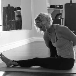 herrawtruth's profile picture. Embody. Connect. Educate. Focus on women's wellness