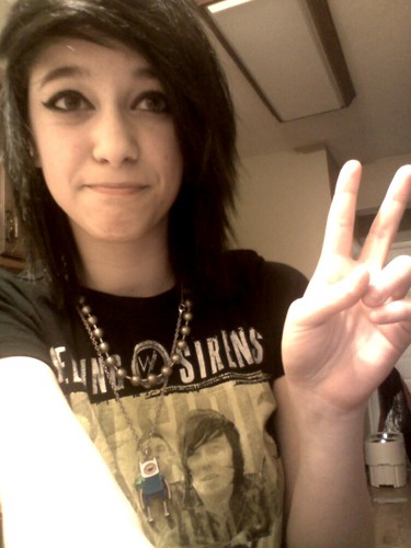 SceneKidSwagg's profile picture. taken by a Viking assassin ninja Jedi named Julian c: 9.28.12