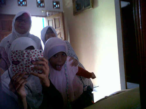 follow or follback me o.k (y)
