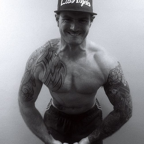 andrewgibbons88's profile picture. The Journey Of A Thousand Miles Begins With A Single Step!

You cant climb the ladder of success with your hands in your pockets!