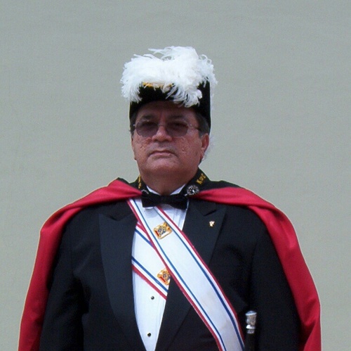 En mi web:https://t.co/h0cPwcBKnV encontrareis,sobre mi persona.