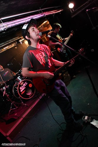 Punk Rock, Leeds, Shouty, Wooley Jumpers, Dirty Trousers.
