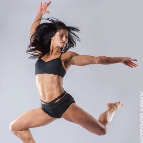 3 things make me burst at the seams with Joy! Jesus, Family/Friends, and Fitness! Work: Fitness. Photography. Photo Shoot Production. Athlete. Model.