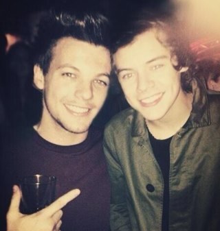 Larry Stylinson, Bring Me The Horizion, One Direction, Little Mix and All Time Low. Seen 1D live 8/3/13♡Best Day of my life!:')